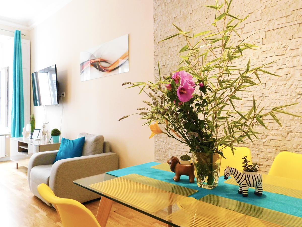 Wonder Deer Luxury Apartment At The Opera Self Check-In Budapešť Exteriér fotografie
